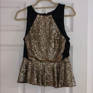 Do & Be peplum holiday top!